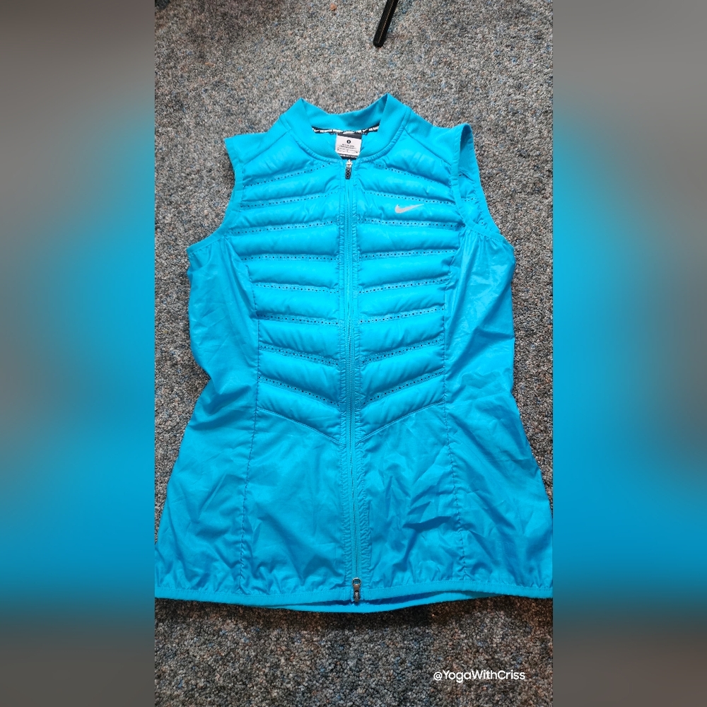 Nike winter running vest light weight blue Small S